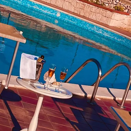 Nova Luxury Villa